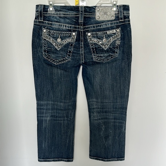 MISS ME Women’s Mid Rise Easy Crop Embellished Jeans, size 27 - Picture 16 of 16